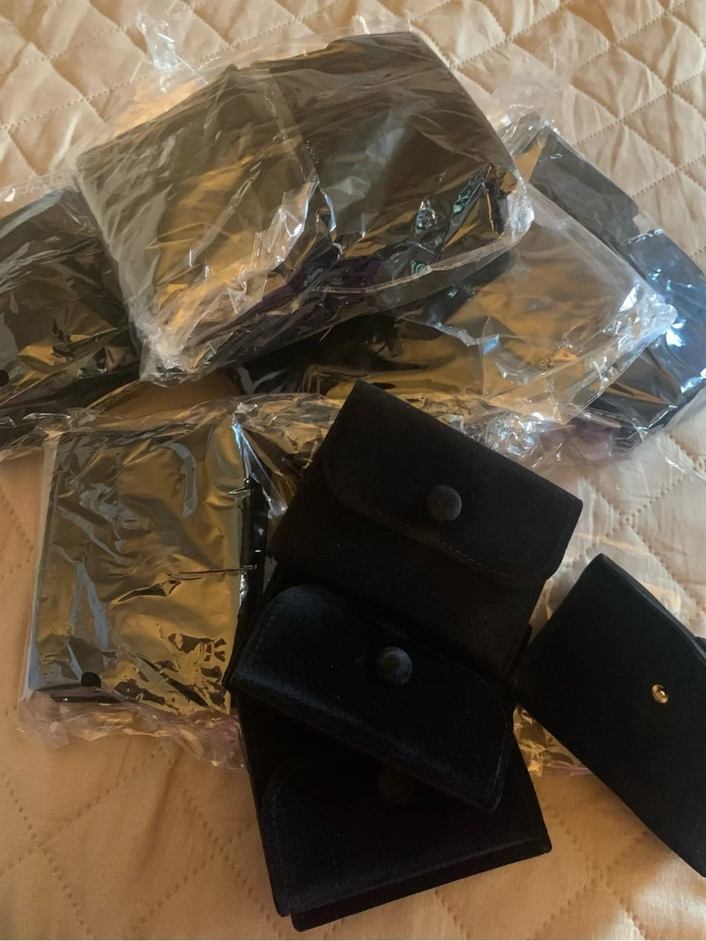 60 - Black Velvet Snap Jewelry Pouches. 5 Packs of 12.